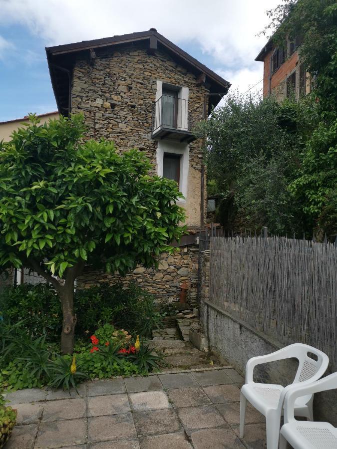 Villa Casa Davide à Dolcedo Extérieur photo